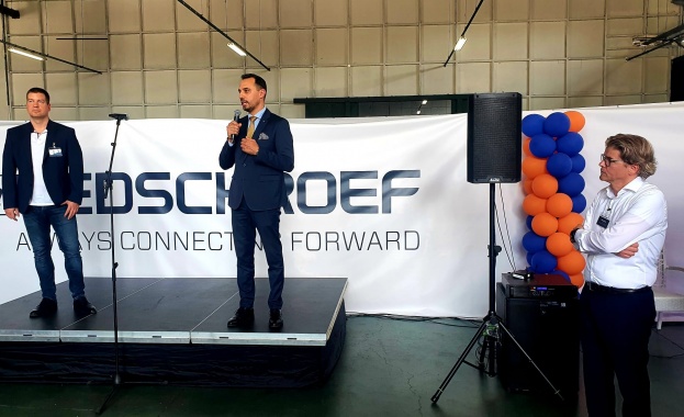 Министър Богданов откри нов завод за високотехнологични авточасти в Стара Загора