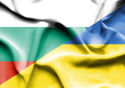 Зеленски благодари на Илияна Йотова за подкрепата на България към Украйна
