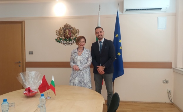 Министър Богданов и турският посланик обсъдиха инвестиции в инфраструктурни проекти