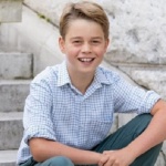 Принц Джордж стана на 10 г.