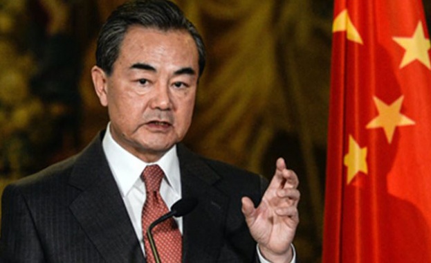 Най високопоставеният китайски дипломат Уан И предлага преговори с Япония и