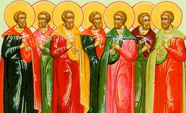 Светите мъченици Трофим и Теофил пострадали при царуването на ДиоклетианРечник