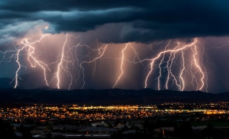 Мълния уби 14 души в Бангладеш