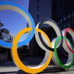 МОК ще използва AI, за да блокира злоупотреби в социалните мрежи по време на Олимпиадата