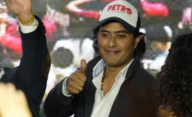 Шокиращото задържане на Николас Петро е сериозен удар за правителството