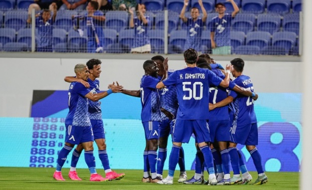 Левски разпиля безобразен Локомотив София с 6 0 на стадион Георги