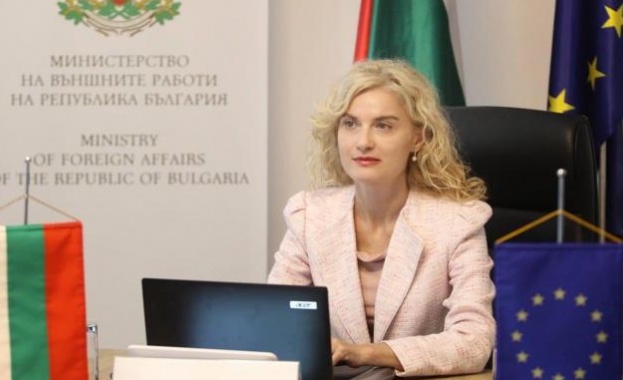 Министър Динкова: Работата с местните власти ще наложи „Бранд България“ 
