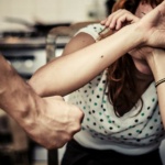 Арест за 37-годишен, пребил жестоко жена си