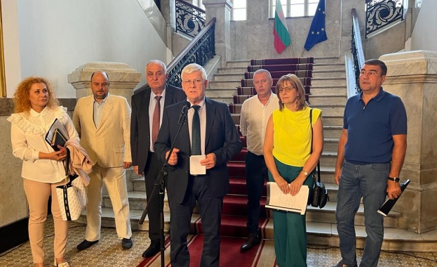 Консултативният съвет по поземлени отношения ще търси решения свързани с