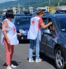 Доброволците не получават заплащане...