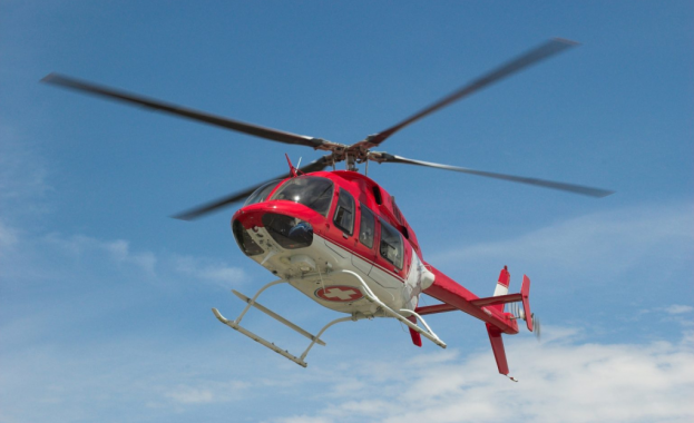 В България пристига първият от общо шест медицински хеликоптера Първата