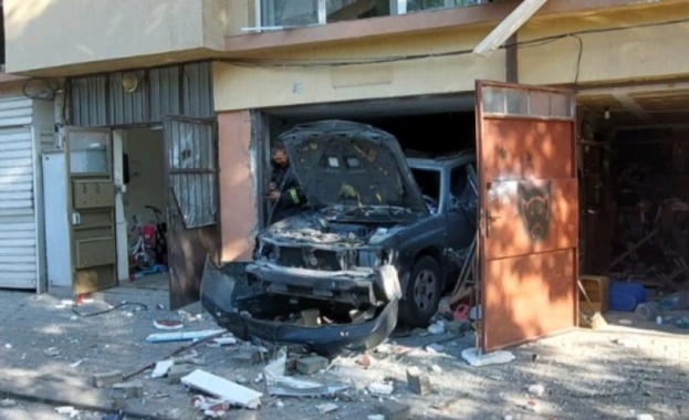 Газова експлозия и последвал пожар доведе до евакуацията на цяла