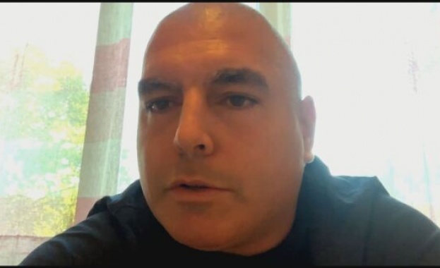 Случаят е доста като по учебник става въпрос за