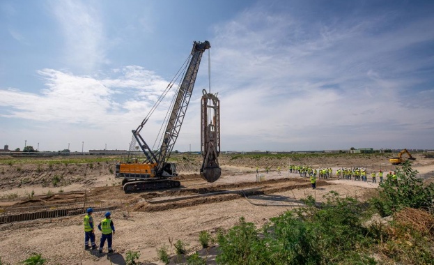 Проектната компания Paks II Nuclear Power Plant Ltd която е