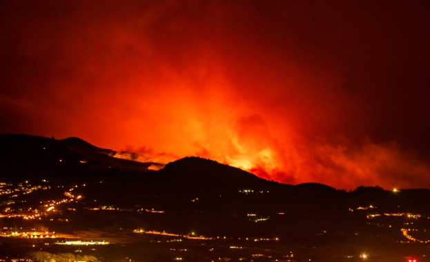 3000 евакуирани заради горски пожар в Тенерифе