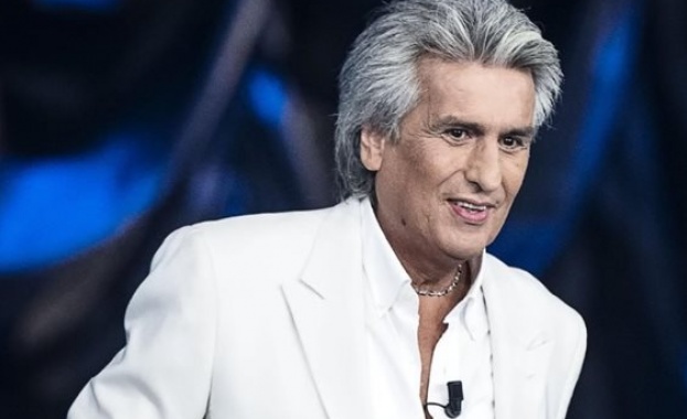 На 80 години почина италианският певец и композитор Тото Кутуньо