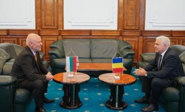Тагарев и румънският му колега обсъдиха Черноморската сигурност 
