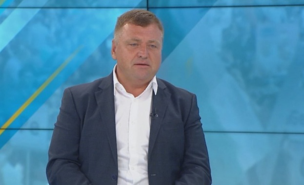 Директорът на РИОСВ-Варна: Сами замърсяваме морето ни заради заустване на отпадъчни води