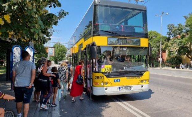 Двуетажен автобус възражда еднодневните излети до туристически обекти в София