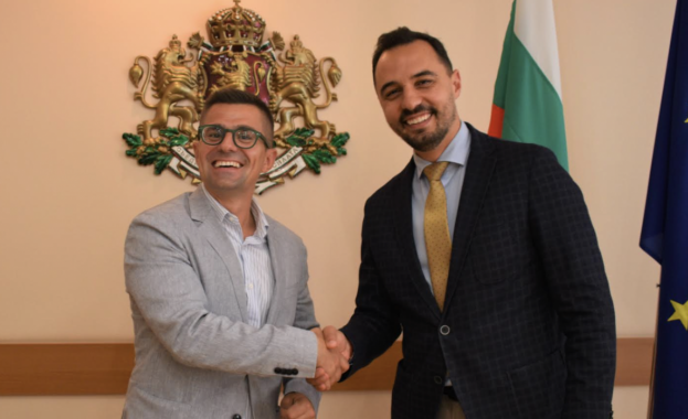 Обединени сме от идеята да работим за това България да