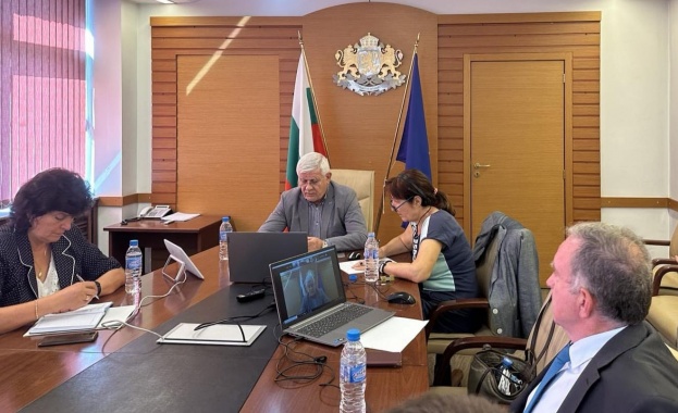 България се присъединява към искането на Полша Румъния Словакия и