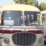 Димитровградчани пътуваха на ретро тур из града в автобуси от времето на соца