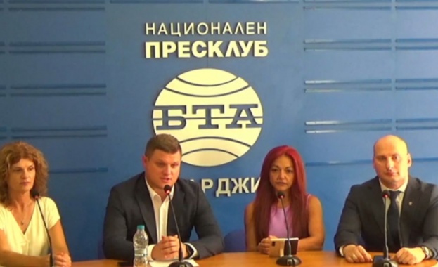 Стоян Таслаков представи кандидатите за кмет на Пещера, Септември и Велинград