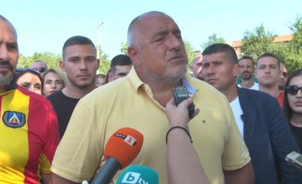 Упреците към управлението са много поголовно сменят кадри коментира лидерът