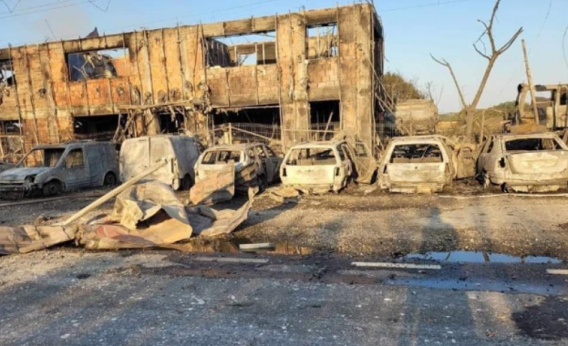 Две са вече жертвите на снощната експлозиите в бензиностанции в