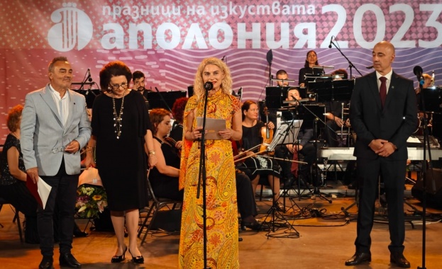 Министър Динкова: МТ е готово да подпомага местните власти и бизнеса