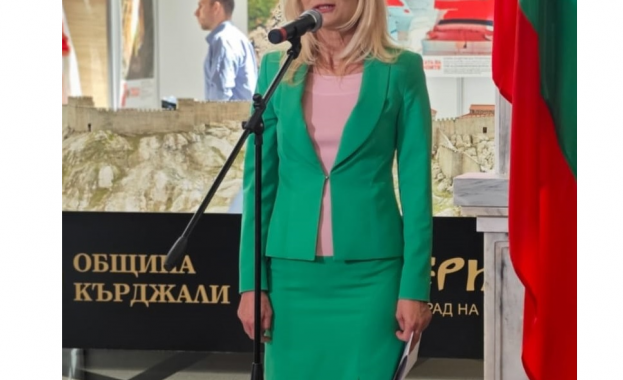 Страната ни има много силна нужда от децентрализация на политиките