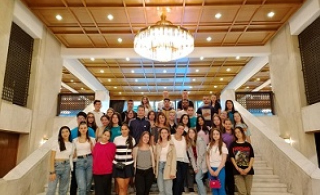 Съветът на децата към председателя на Държавната агенция за закрила