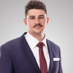 Акцент в програмата на Климент Шопов е обновяването на тротоарната мрежа