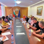 Министър Вътев: До 10 октомври пчеларите ще получат финансово подпомагане