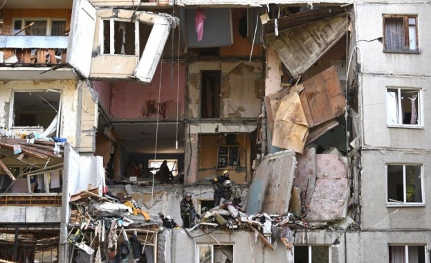 По последни данни петима души са загинали сред които са