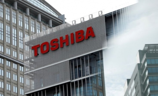 Акциите на японския промишлен гигант Тошиба ще бъдат извадени от