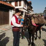 Златоград се връща век назад с възстановката "Един пазарен ден отпреди 100 години"