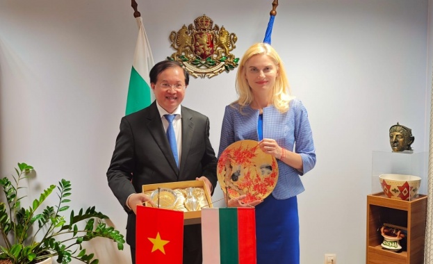 Насърчава се сътрудничеството между българския и виетнамския туристически бизнес