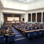 Тема: Политически неизвестни