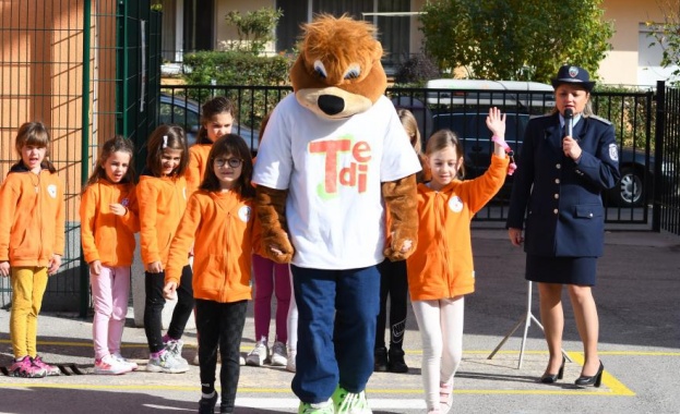 С открит урок по безопасност на движението по пътищата в