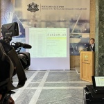 В МЕУ публично бяха изтеглени серийните номера на 8 машини за гласуване