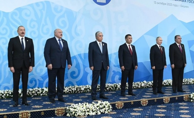 Руският президент Владимир Путин заяви че Грузия и Украйна са