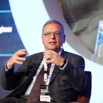 Министър Попов: Зелената енергия е неизбежната посока на икономическото развитие