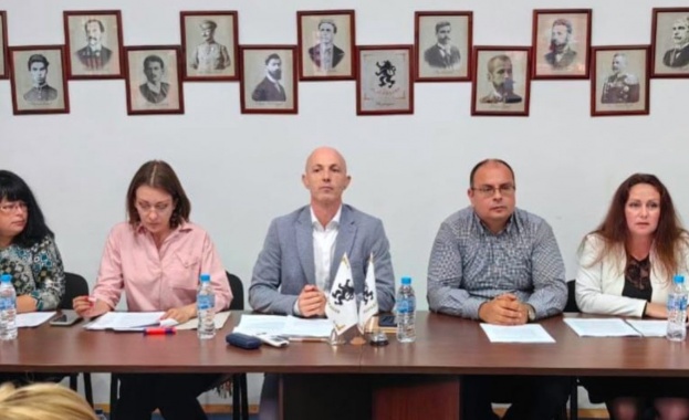 Кандидатът за кмет от Възраждане във Варна инж Коста Стоянов