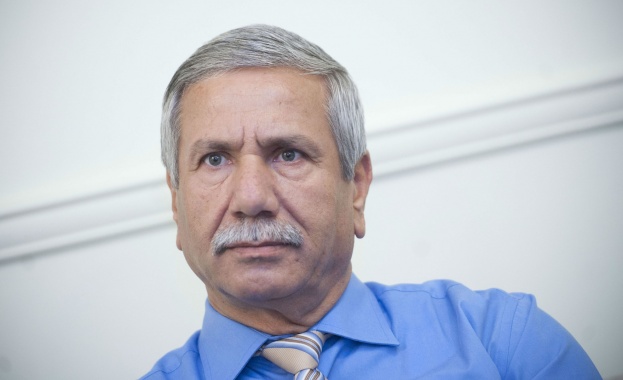 На Северната граница в Израел е мобилизиран бившият военен аташе