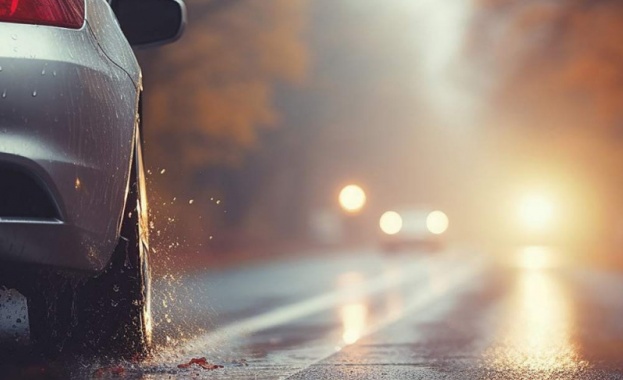 Оранжев код за значителни валежи е обявен за утре за