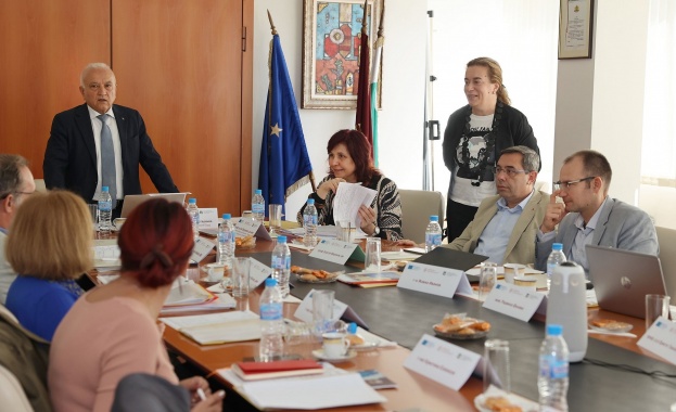 Медицински университет Пловдив посрещна 8 членен състав на Съвещателния борд