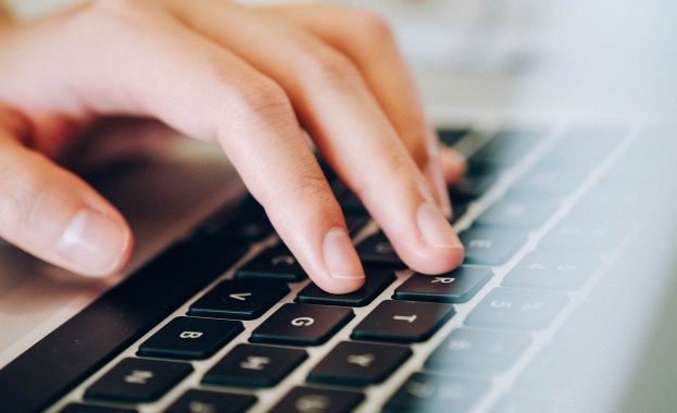 Курсът ще даде на успешно преминалите квалификация като специалисти по