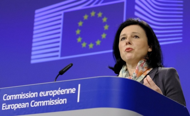Заместник председателят на Европейската комисия ЕК отговарящ за ценностите и прозрачността