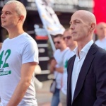  Костадинов за Стоянов от 21 години вървим и  гледаме в една посока